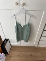 H&M Top 42 mint grün Camisole Satin Optik Spaghetti Träger Bluse Bayern - Aichach Vorschau