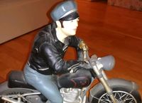 Marlon Brando Figur Motorrad The wild one Düsseldorf - Bilk Vorschau