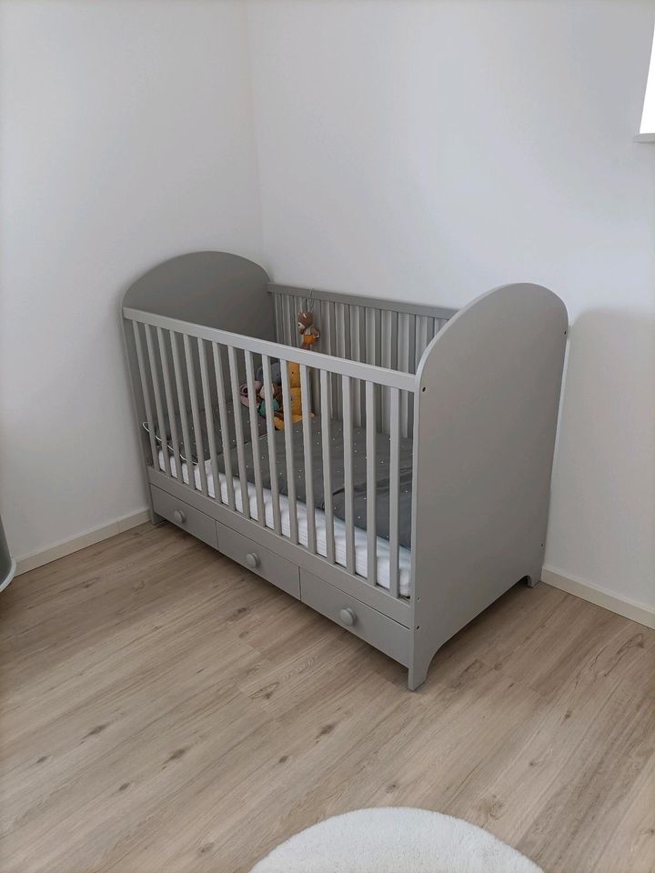 IKEA GONATT Kinderbett - grau in Wanderup