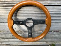 Klassisches Holz Lenkrad Cisy Italy 320 32 mx5 Golf e30 Opel Alfa Nordrhein-Westfalen - Moers Vorschau