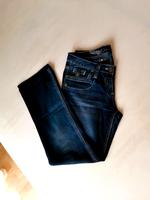 Jeans mit weitem Bein Gr 40 32/32 v. K&L Baden-Württemberg - Friedrichshafen Vorschau