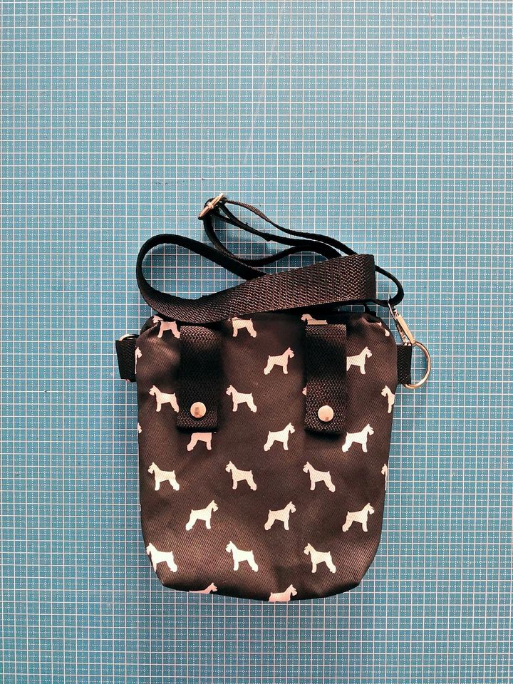 Gassi-Tasche, Gürteltasche, Riesenschnauzer HANDMADE in Leipzig