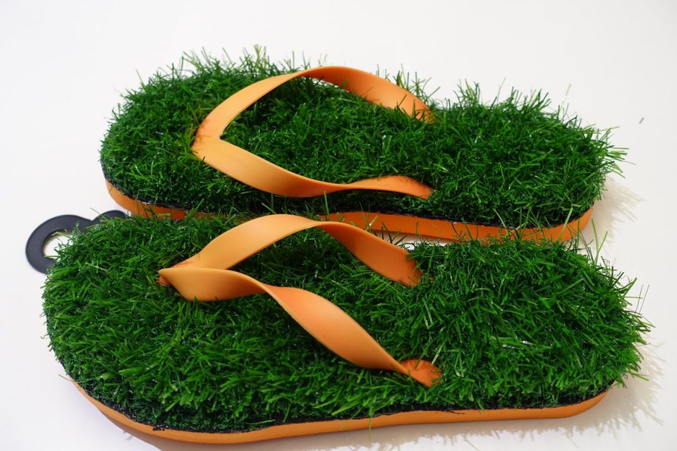 Dekoration Gras-Flip-Flop, Farbe orange ***Abverkauf*** in  Nordrhein-Westfalen - Lindlar | eBay Kleinanzeigen ist jetzt Kleinanzeigen