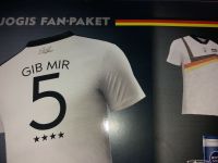 Jogi Löw Fan Shirt Deutschland Weltmeister Gr. L neu m.Autogramm Niedersachsen - Bad Münder am Deister Vorschau