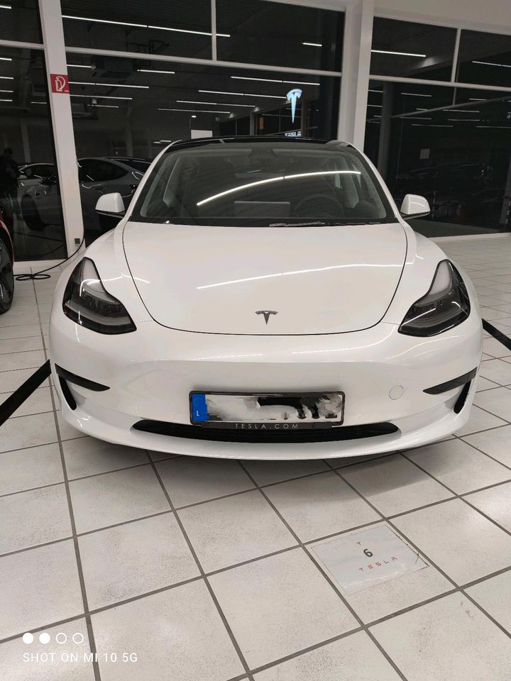 Tesla Model 3 Standard Range Plus SR+ - 8-fach - TOP - WIE NEU in Rheda-Wiedenbrück