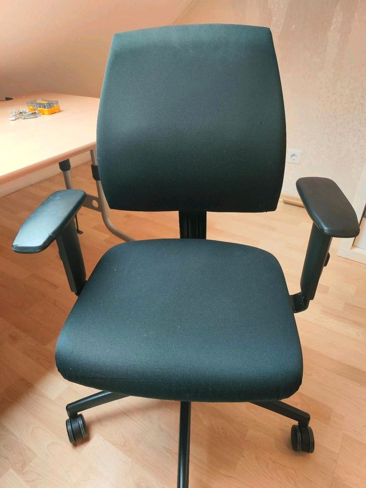 Schreibtischstuhl schwarz, Bürostuhl, Stuhl in Gelsenkirchen