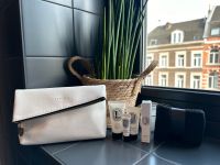 Diptyque Amenity Kit mit Do Son QatarAirways Business/First Class Nordrhein-Westfalen - Mülheim (Ruhr) Vorschau