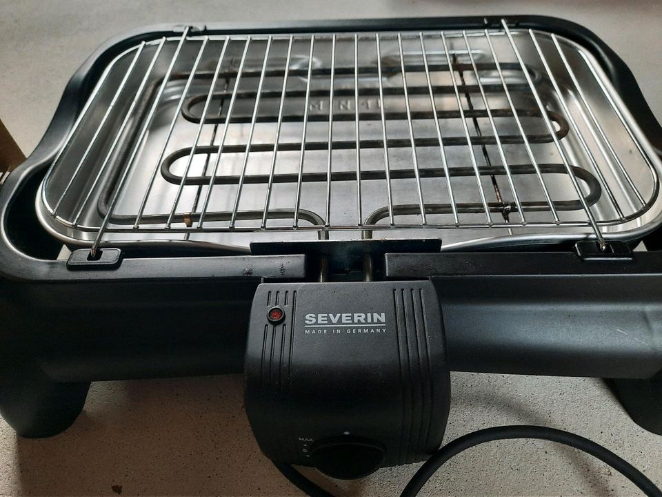 Elektro Grill von Severin in Flammersfeld