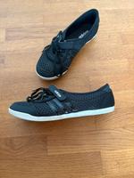 Adidas Ballerina Sneaker, sehr guter Zustand, Gr. 38 2/3 Baden-Württemberg - Kressbronn am Bodensee Vorschau