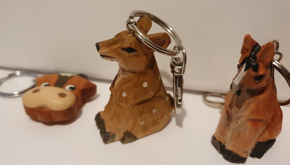 Holz Schlüsselanhänger, verschiedene Tiere in Hamburg