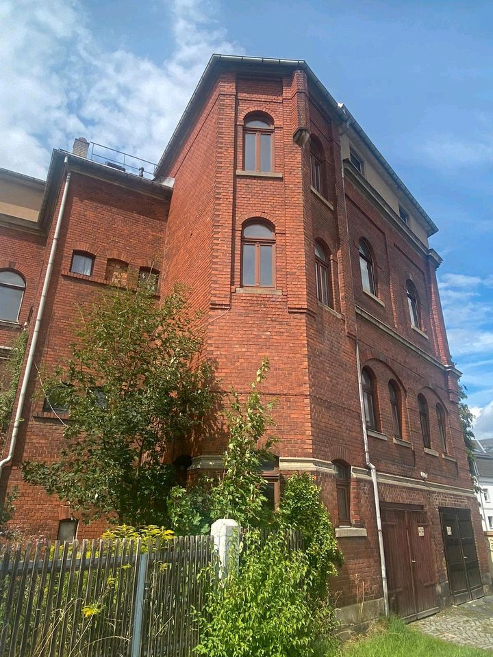 Mehrfamilien Haus mit viel Potential in Ellefeld