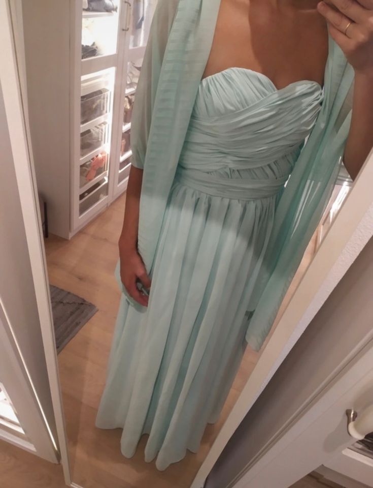 Abendkleid Türkis in Thedinghausen