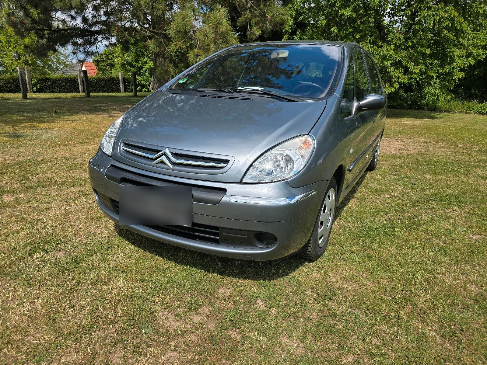 Abbildung des Autos citroen xsara picasso