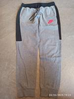 Sport Hose NIKE Gr. M Sachsen - Chemnitz Vorschau
