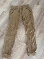 Stoffhose Caramel Farben / Camelfarben Größe 36 Bayern - Chamerau Vorschau