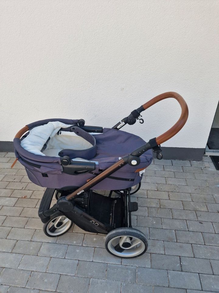 Mutsy Kinderwagen Komplettset von 0-4 Jahre wie Neu! in Frankfurt am Main