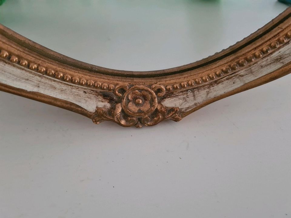 Spiegel oval antik Look gold beige in Rückeroth
