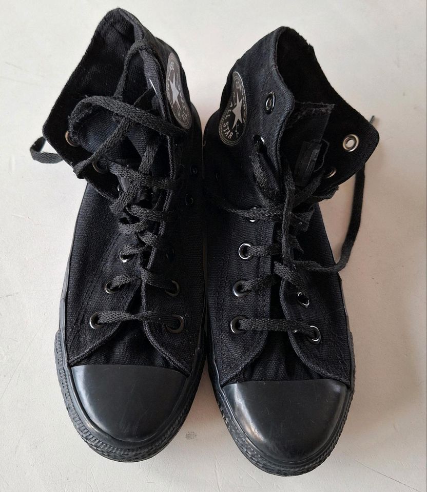 Converse all Star Chucks schwarz Gr.38 (KLEINER! Eher 37) in Warendorf