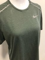 Nike Dri Fit T-Shirt Sportshirt Shirt M, neuwertig grau grün Niedersachsen - Lorup Vorschau