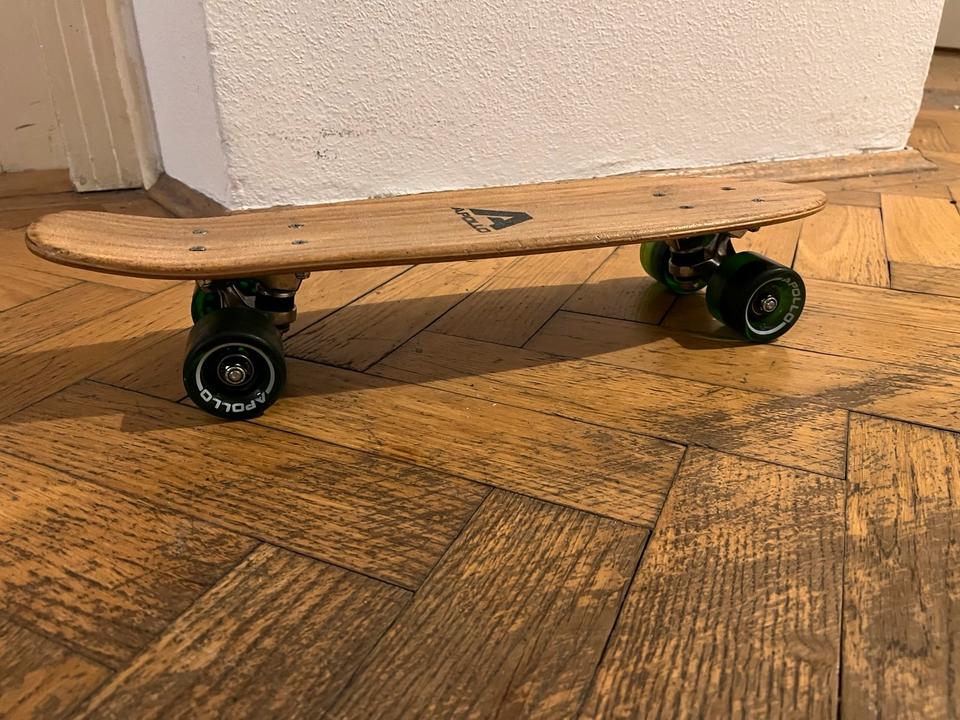 Pennyboard / Skateboard von APOLLO – 22,5” – Naturholz/Grün in München