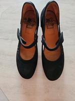 Damen Schuh Größe 40 Think! Hessen - Kassel Vorschau