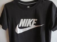 Damen Nike T-Shirt Gr. S schwarz Bayern - Thyrnau Vorschau