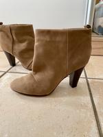 Ankle Boots von Mango, Gr.39, beige, Wildleder (ksz576) Hessen - Mühlheim am Main Vorschau
