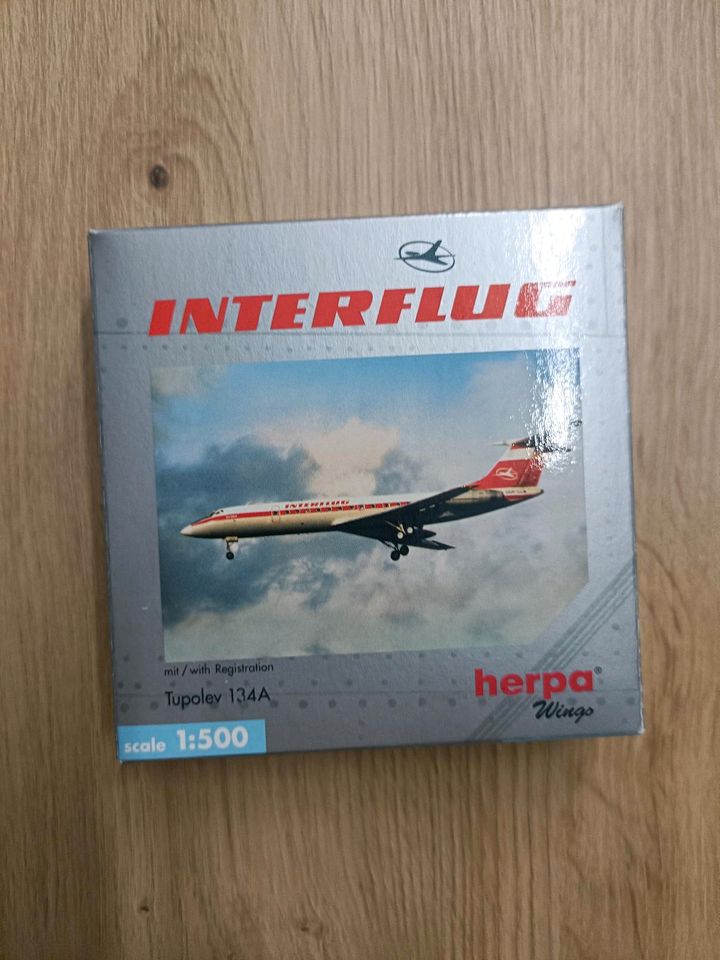 Interflug TU-134 Leitwerk beschädigt Herpa Wings 1:500 in Schönefeld