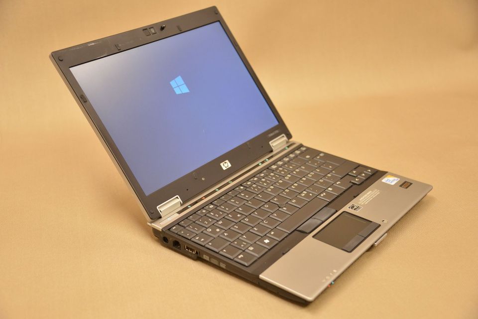 HP Elitebook 2530p, guter Zustand, org. Akku und Netzteil in Bühlertal