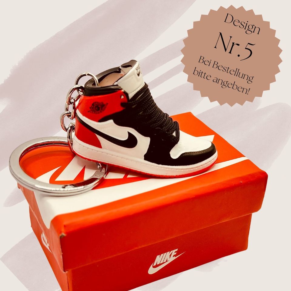 Mini Nike Air Jordan Schlüsselanhänger 3D Sneaker Key Holder in Straelen