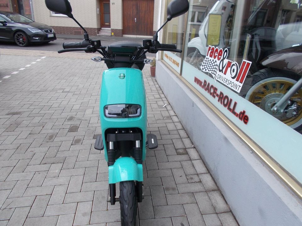 GTS Easy Elektroroller 48v 26 ah 45 km/h 25km/h Scooter in Euskirchen