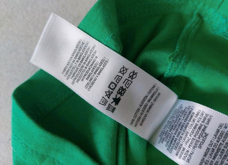 ⭐️T-Shirt  116     5-6 Jahre  grün Neu in Hannover
