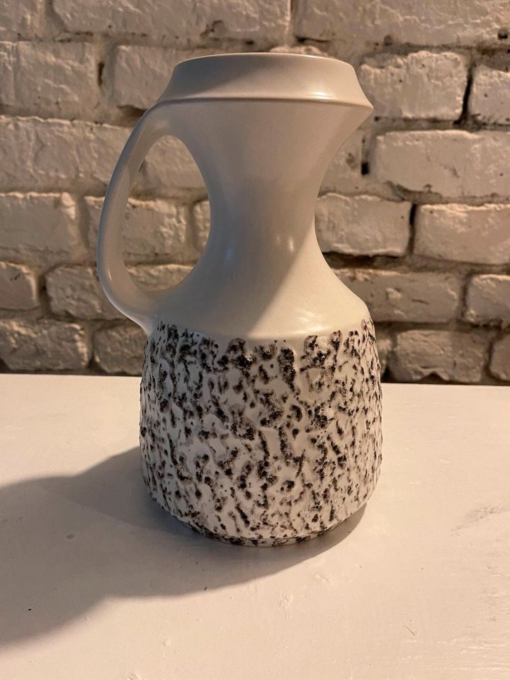 Steuler Vase, Cari Zalloni, fat-lava Keramik, weiß-schwarzbraun in Berlin