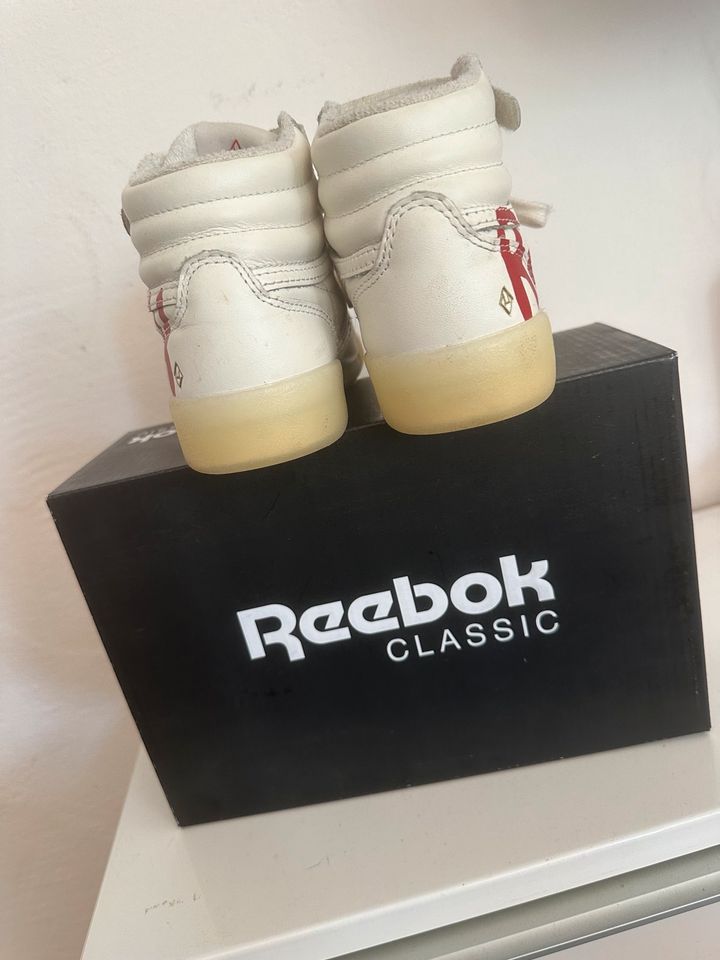 Reebok Sneaker Mädchen Gr 27 the animal observatory in Großostheim