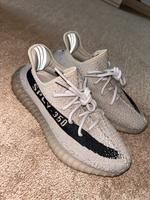 Yezzy Boost 350 V2 in Slate (Gr. 40 2/3) Thüringen - Rudolstadt Vorschau