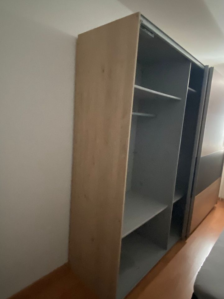 Kleiderschrank Wimex Schwebetürenschrank in Oldenburg