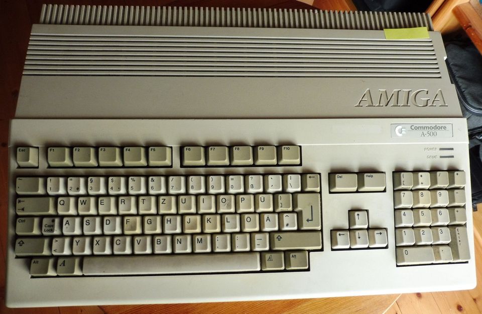 Commodore Amiga 500 mit Netzteil - ohne Funktionsprüfung in München