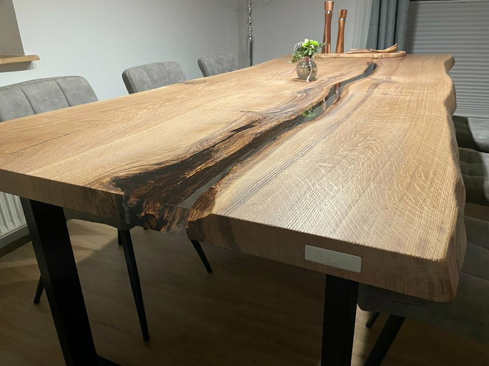 EPOXIDHARZ River Table massiver Eichentisch Unikat auf Maß&Wunsch in Bispingen