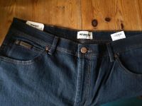 Neue Wrangler Jeans Gr. 38/30 dunkelblau mit Etikett Hessen - Waldems Vorschau