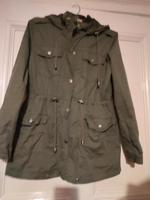 Übergangsjacke mit Kapuze Gr. XS-S khaki Berlin - Schöneberg Vorschau