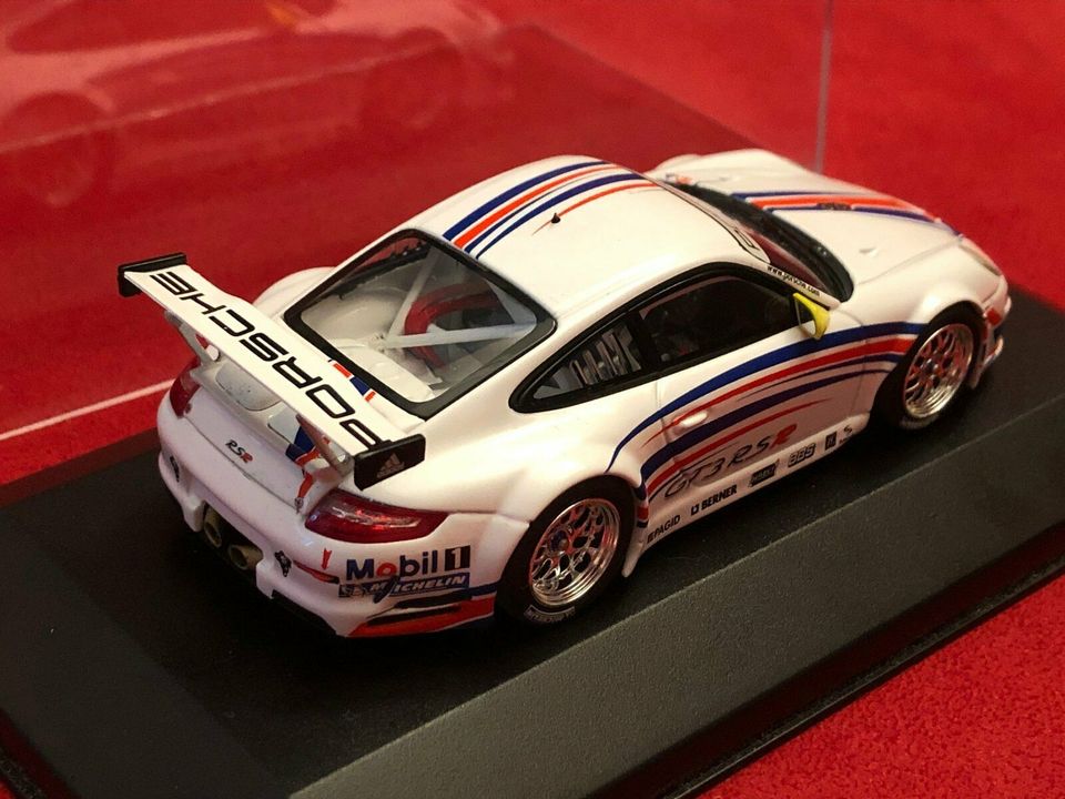 2006 Porsche 911 GT3 RSR 997 white Minichamps in Kassel