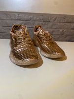 Sommer-Schuhe Sneaker Art - Größe 36 gold Düsseldorf - Friedrichstadt Vorschau