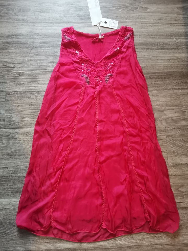 Damen Kleid Ärmellose, Kurz   Gr. S / M in Düsseldorf