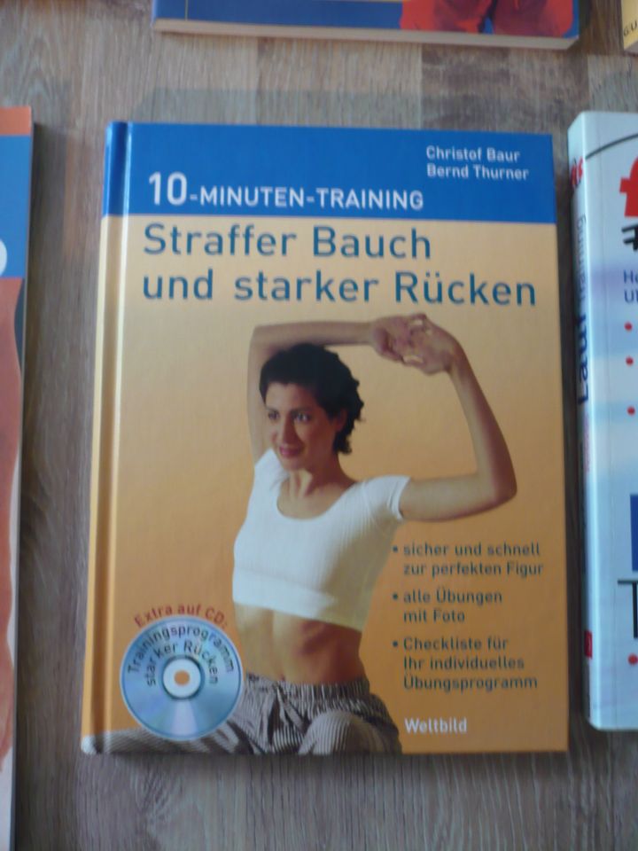 Buch Paket Fitness, Bodybuilding,Muskeltraining in Neustadt am Rübenberge