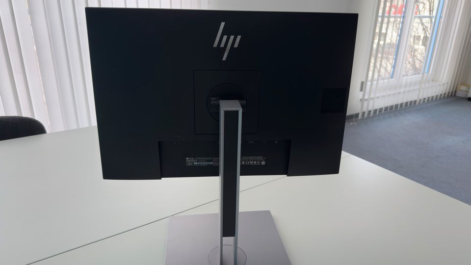 HP E243i Monitor in Nürnberg (Mittelfr)