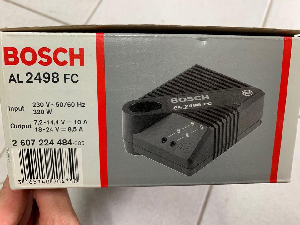 NEU Bosch Ladegerät Schnellladegerät AL 2498 FC, 7,2-24Volt. in Limbach
