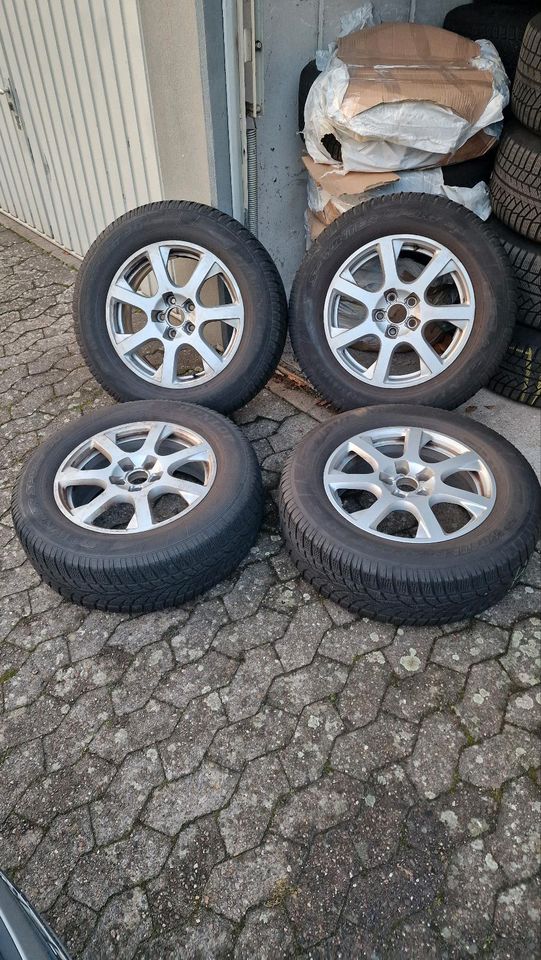 Audi Q5 Winterreifen Winter Reifen Felgen DUNLOP 235 65 R17 in Hannover