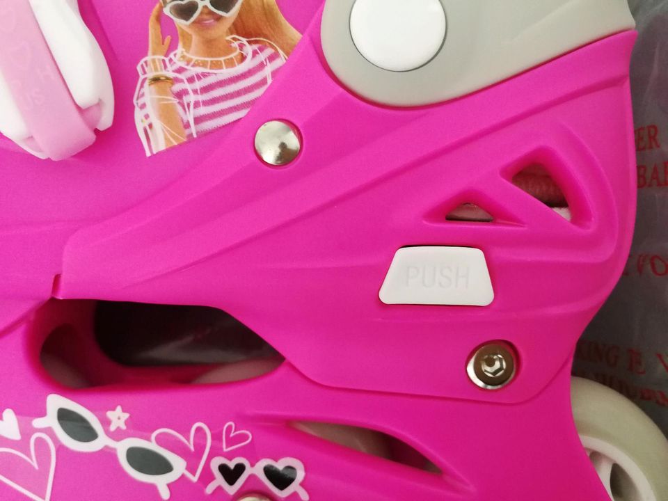 Mattel Barbie Inline Skates Hardboot Verstellbar Rosa in Kornwestheim