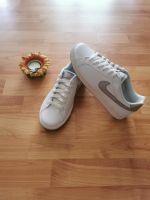 Euro 38 Nike Premium Schuhe für Damen Frankfurt am Main - Altstadt Vorschau