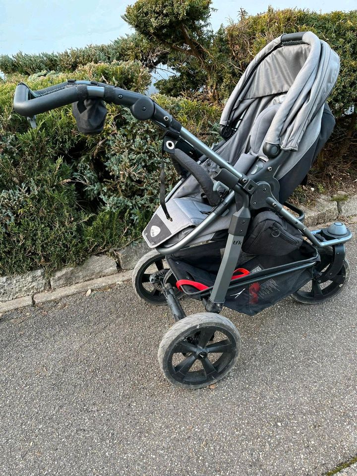 TFK Mono Kinderwagen neuwertig in Waldstetten